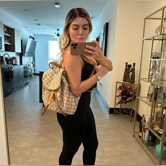 Louis Vuitton Damier Azur backpack - Picture 8 of 8